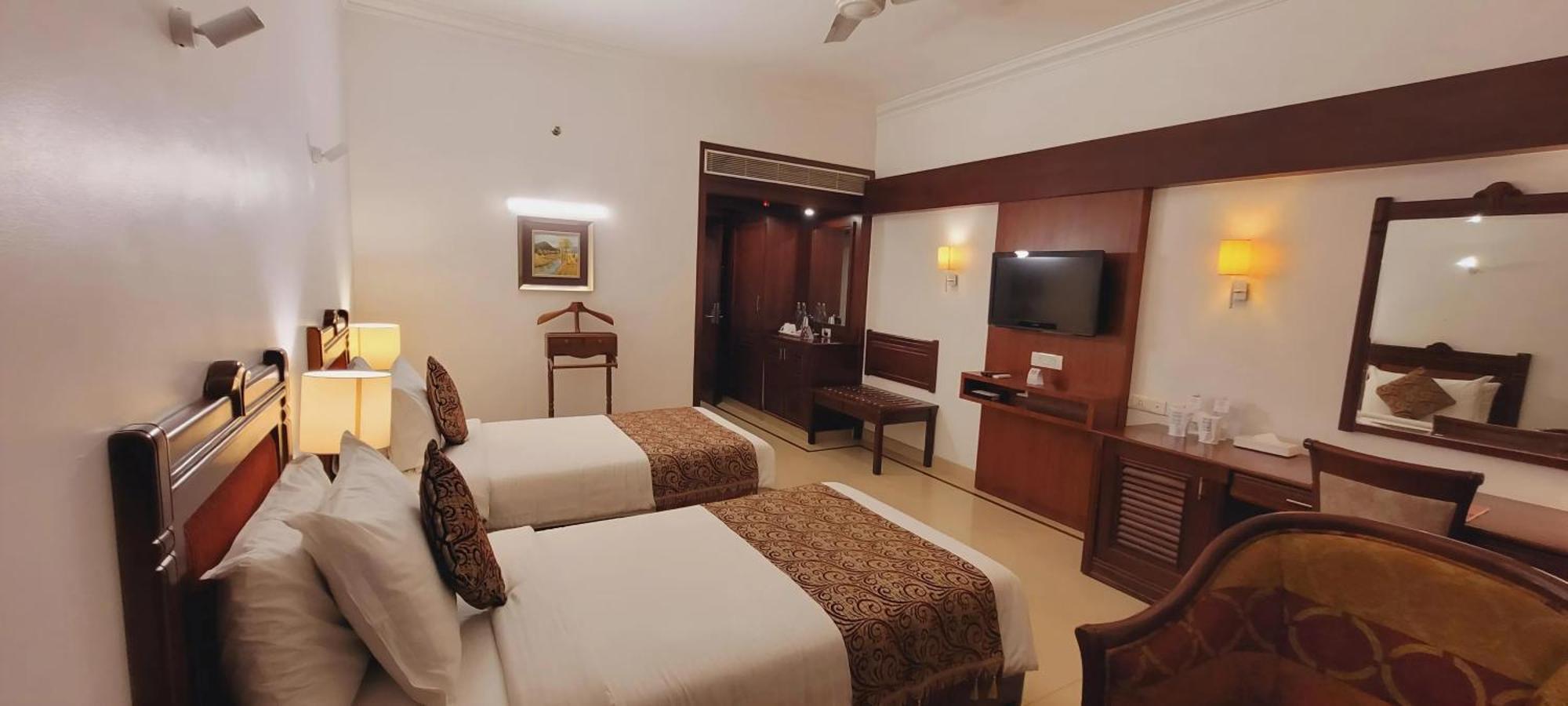 Ashoka Inn Thrissur Exterior foto