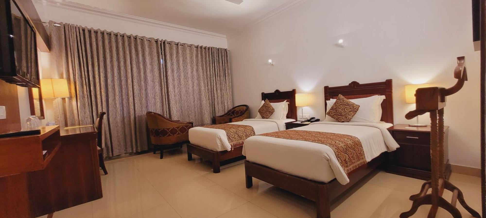 Ashoka Inn Thrissur Exterior foto